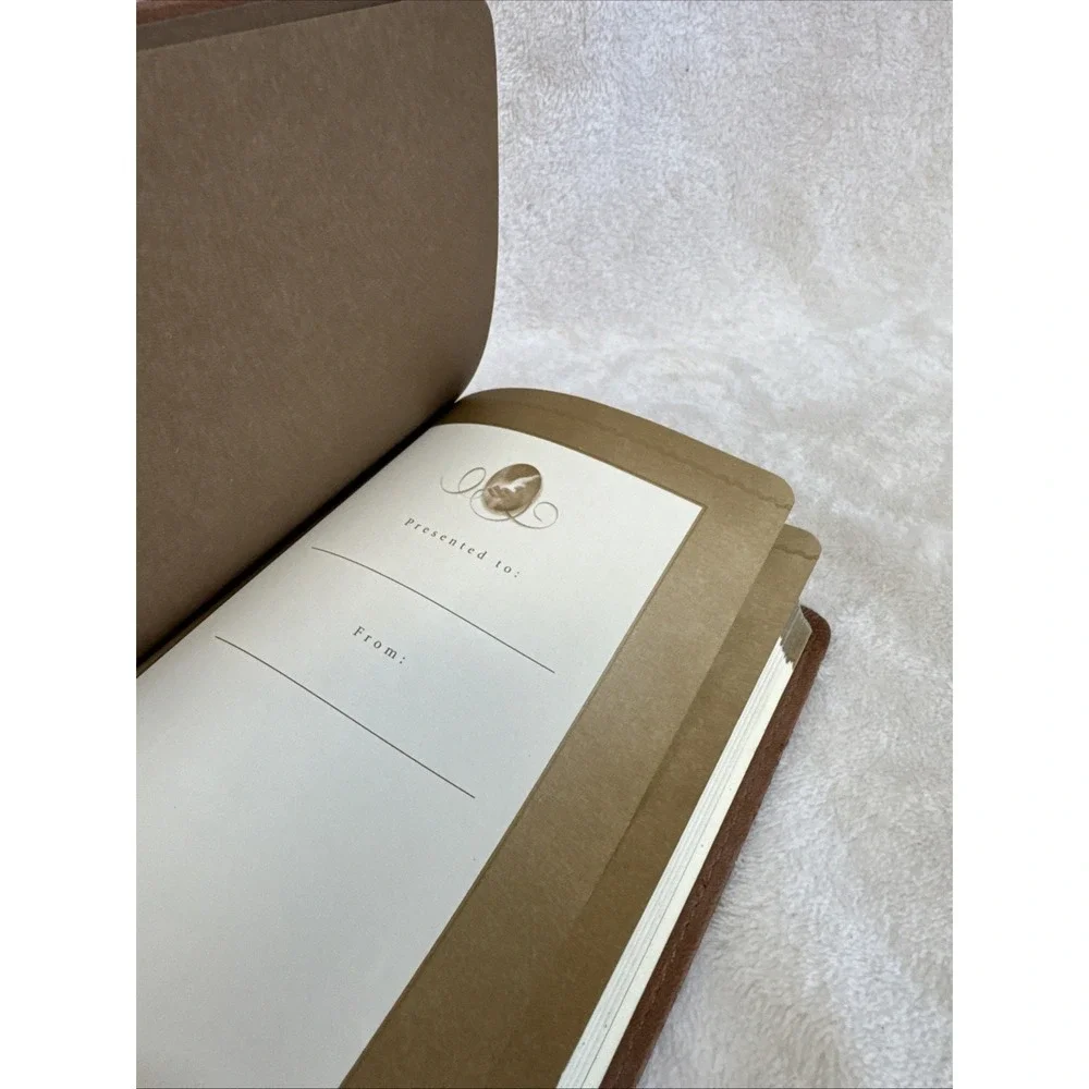 Jesus Calling Devotional Book Enjoying Peace In His Presence‎ Sarah Young
